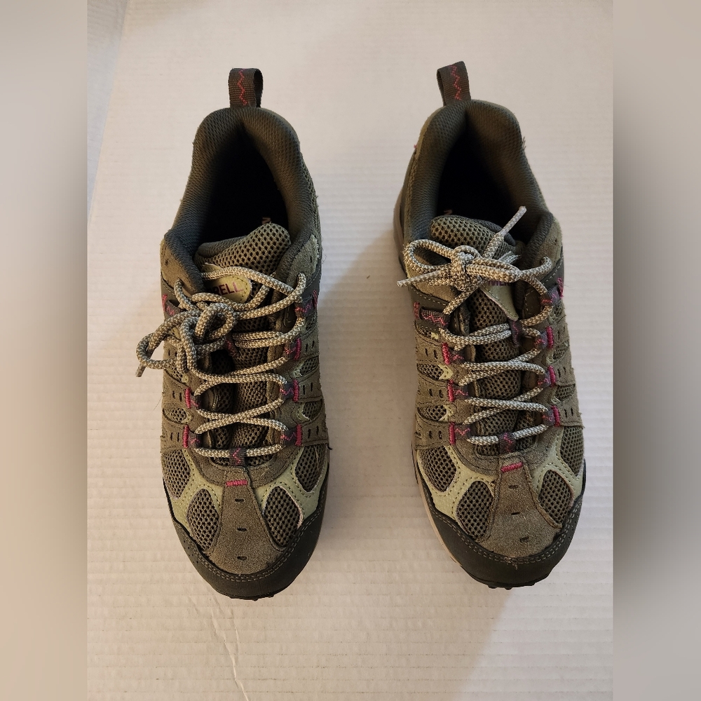 Merrell Green Trail Shoes with Pink Highlights